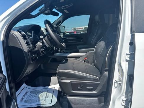 Used 2025 RAM 3500 Laramie AWD/4WD image 11