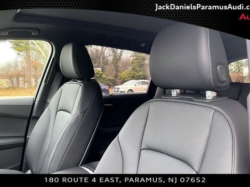 New 2026 Audi Q7 3.0T Premium Plus AWD/4WD image 9