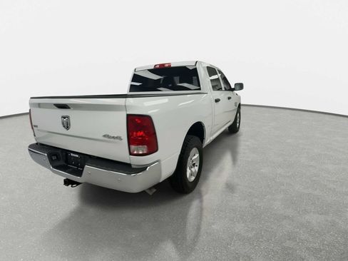 Used 2022 RAM 1500 Classic SLT w/ Electronics Group AWD/4WD image 8