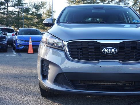 Used 2020 Kia Sorento L image 11