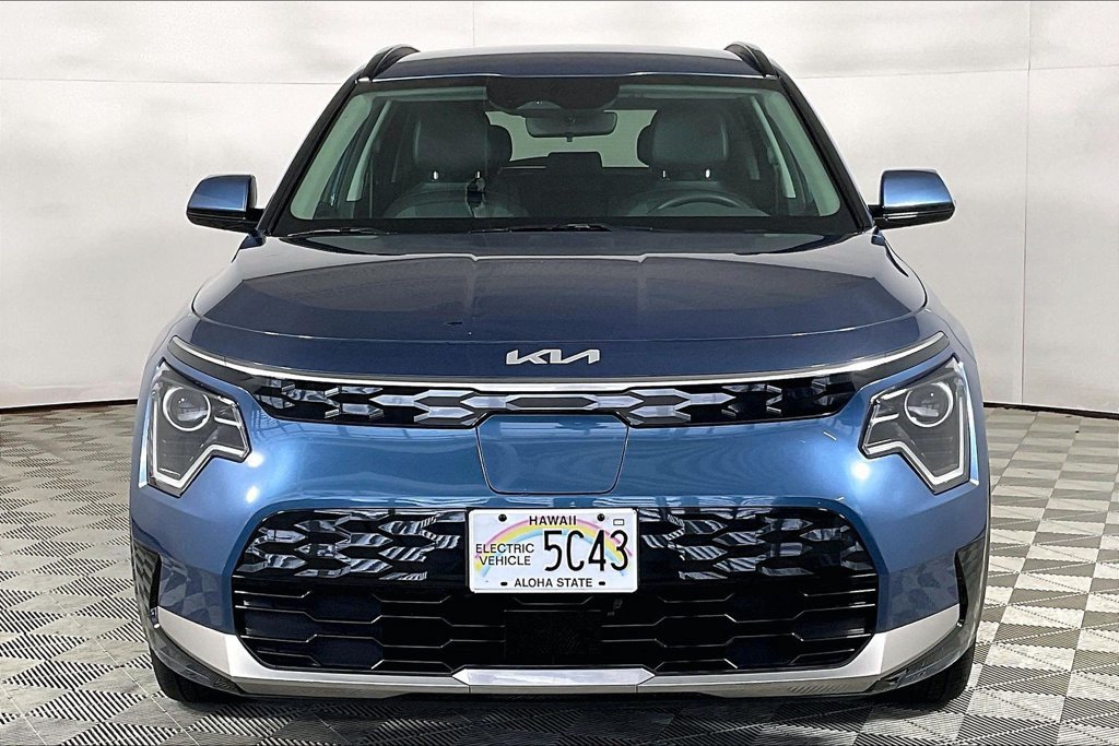 Used 2024 Kia Niro Wind FWD image 2