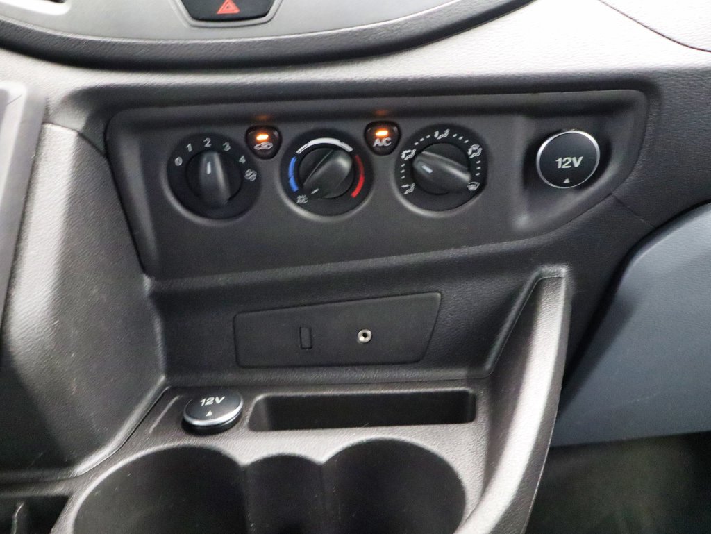 Used 2015 Ford Transit 250 148 Medium Roof RWD image 28