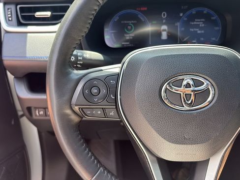 Used 2024 Toyota RAV4 XSE w/ Advanced Technology Package AWD/4WD image 26