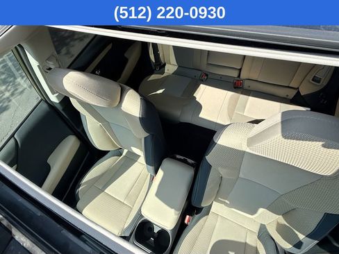 New 2025 Subaru Outback Premium image 27