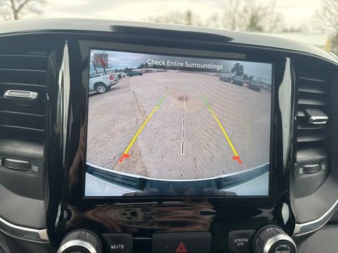 Certified 2022 RAM 1500 Laramie image 23