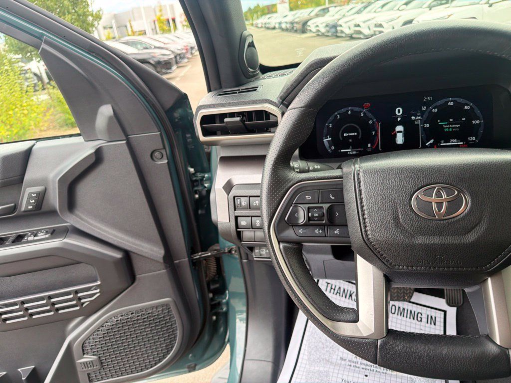 Used 2026 Toyota 4Runner TRD Off-Road Premium w/ Tow Technology Package AWD/4WD image 27