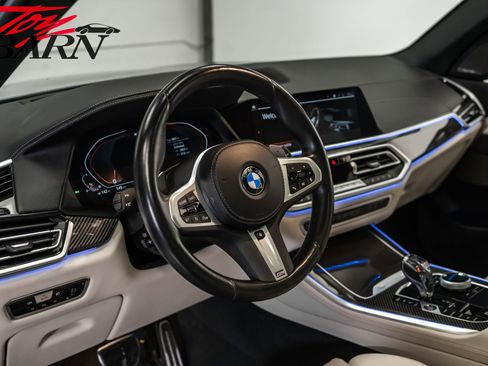 Used 2023 BMW X5 M50i w/ Executive Package image 28