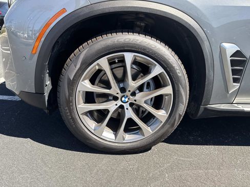 Certified 2024 BMW X5 xDrive40i w/ Premium Package image 14