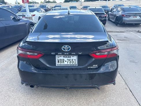 Used 2023 Toyota Camry SE w/ Audio Upgrade Package FWD image 7