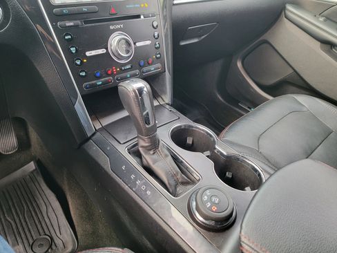 Used 2017 Ford Explorer Sport w/ Equipment Group 401A image 22