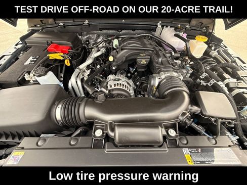 New 2026 Jeep Gladiator Sahara image 18