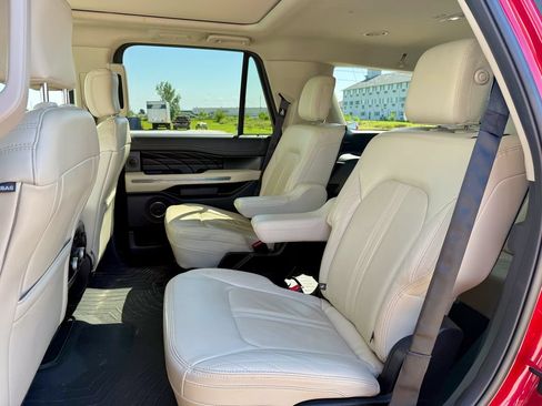 Used 2020 Ford Expedition Platinum AWD/4WD image 12