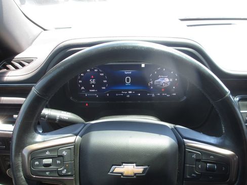 Used 2022 Chevrolet Suburban High Country AWD/4WD image 33