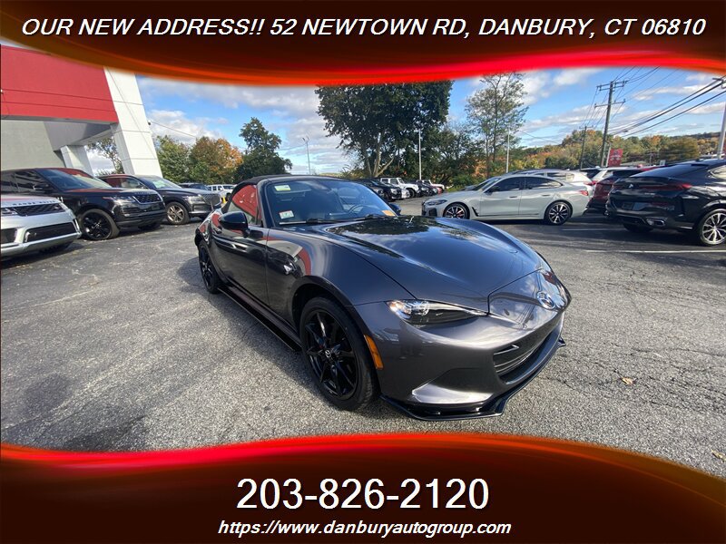 Used 2021 MAZDA MX-5 Miata Club RWD image 7