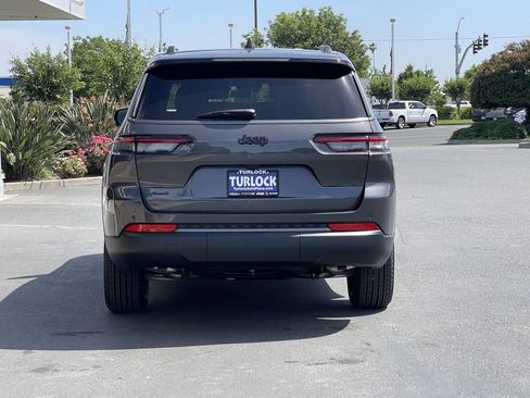 New 2026 Jeep Grand Cherokee L 4WD image 5