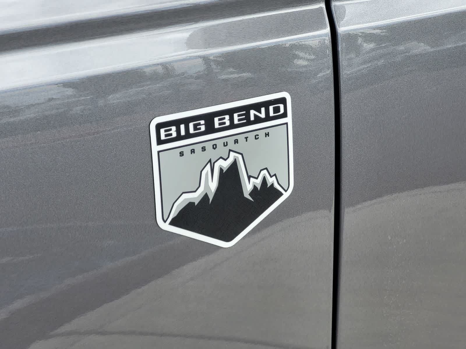 Used 2023 Ford Bronco Big Bend w/ Sasquatch Package AWD/4WD image 11