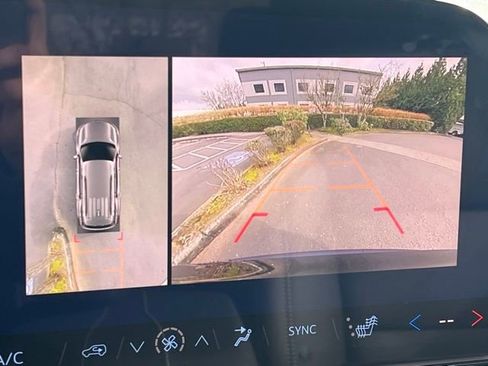 New 2026 Chevrolet Traverse LT w/ Midnight/Sport Edition image 41