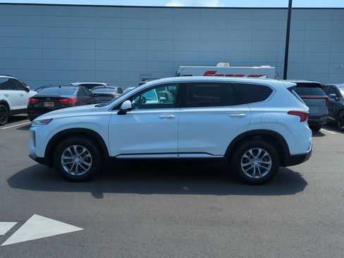 Used 2020 Hyundai Santa Fe SEL FWD image 4