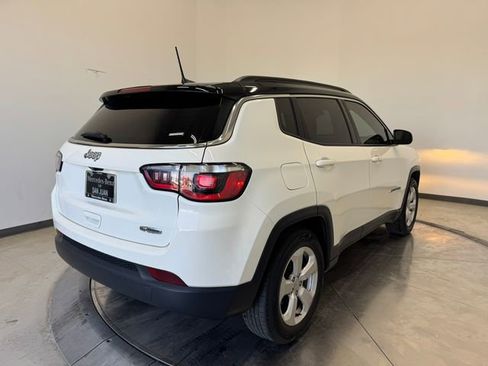 Used 2020 Jeep Compass Latitude image 32