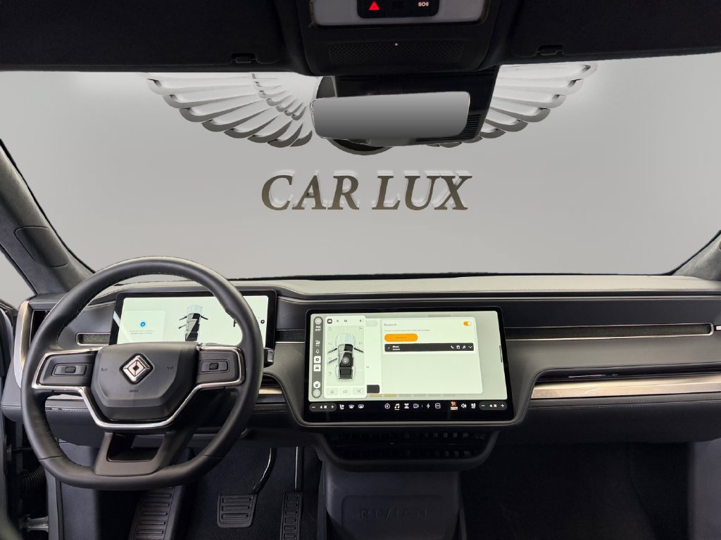 Used 2025 Rivian R1S Adventure Dual AWD/4WD image 11