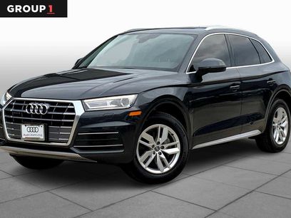 Used 2020 Audi Q5 Premium w/ Convenience Package