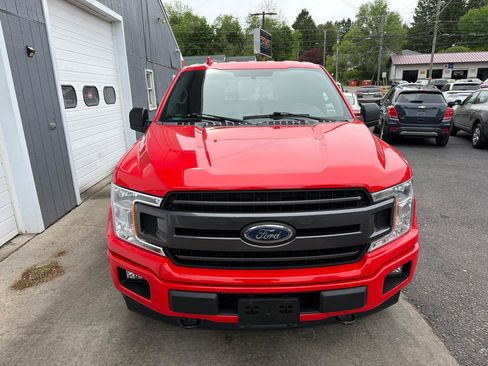 Used 2018 Ford F150 XLT w/ Equipment Group 302A Luxury AWD/4WD image 2