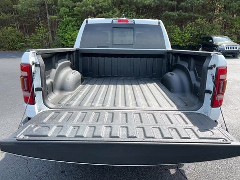 Used 2022 RAM 1500 Laramie RWD image 30