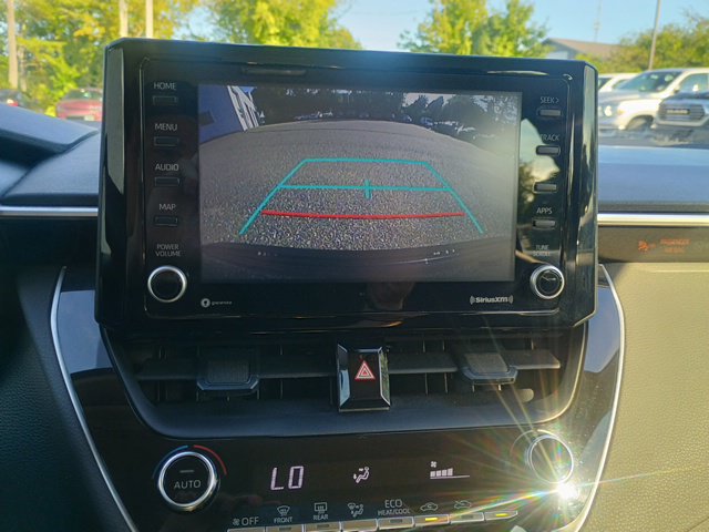 Used 2022 Toyota Corolla LE FWD image 32