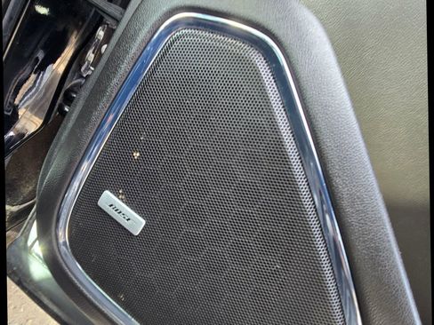 Used 2017 Chevrolet Suburban Premier image 20