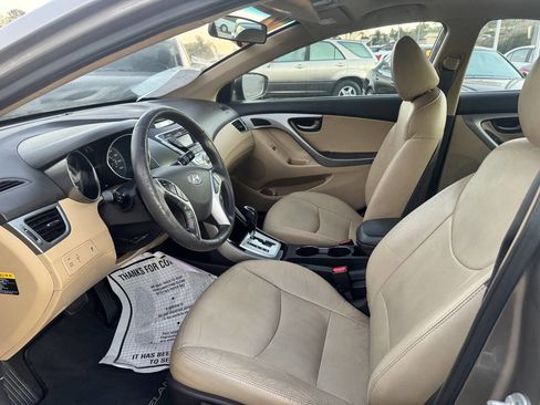 Used 2012 Hyundai Elantra Limited image 9