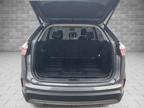 Certified 2022 Ford Edge SEL w/ Convenience Package image 10