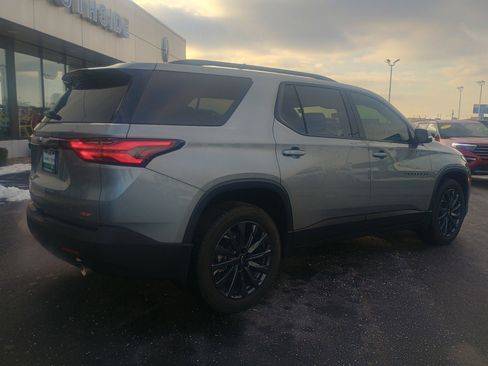 Used 2023 Chevrolet Traverse RS w/ LPO, Floor Liner Package image 14