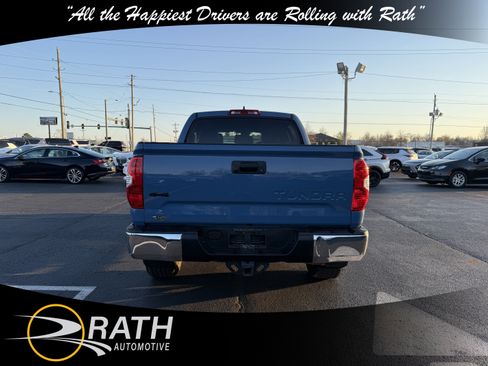 Used 2020 Toyota Tundra SR5 w/ SR5 Upgrade Package image 8