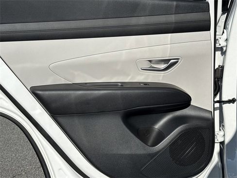 New 2026 Hyundai Tucson SEL image 22
