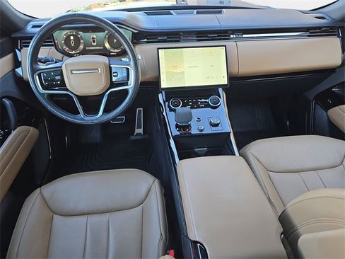 Used 2023 Land Rover Range Rover Sport SE image 10