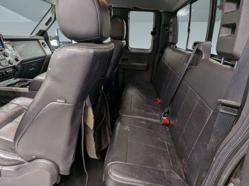 Used 2016 Ford F250 Lariat w/ Chrome Package image 12