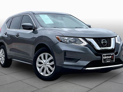 Certified 2020 Nissan Rogue S FWD image 3