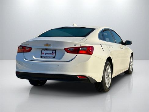 Used 2024 Chevrolet Malibu LT image 5
