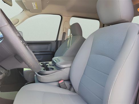 Used 2018 RAM 1500 Express w/ Express Value Package RWD image 18
