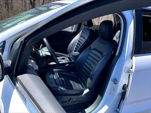 Used 2023 Ford Edge SEL AWD/4WD image 10