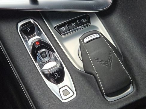 Used 2023 Chevrolet Corvette Stingray Preferred Conv w/ Z51 Performance Package RWD image 27