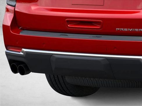 New 2026 Chevrolet Suburban Premier image 14