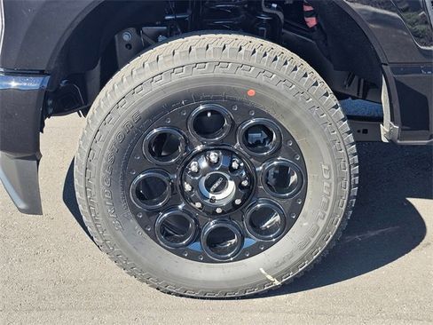 New 2025 Ford F350 XLT w/ Black Appearance Package image 8