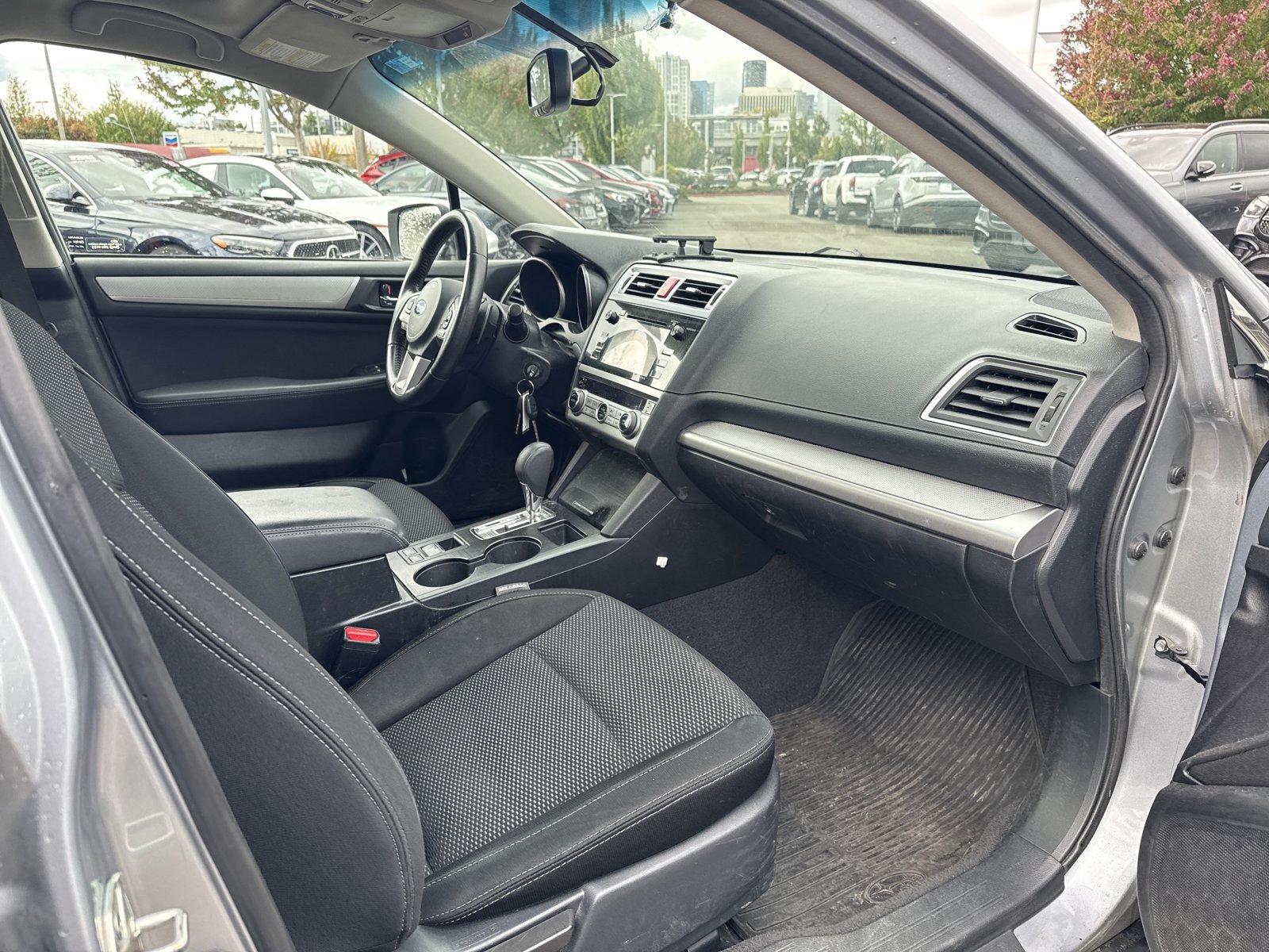 Used 2015 Subaru Outback 2.5i Premium AWD/4WD image 14