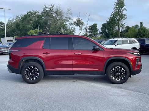 Used 2025 Chevrolet Traverse Z71 w/ Driver Confidence Package AWD/4WD image 30
