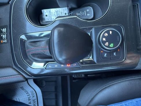 Used 2020 Chevrolet Blazer RS image 18