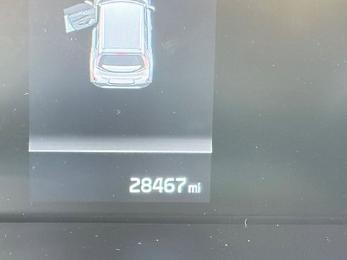 Used 2025 Kia Soul LX w/ LX Technology Package FWD image 38