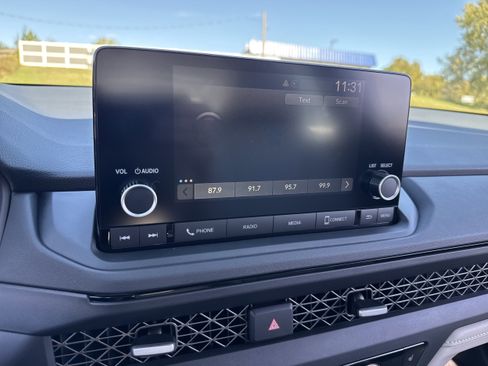 New 2025 Honda Accord SE image 16