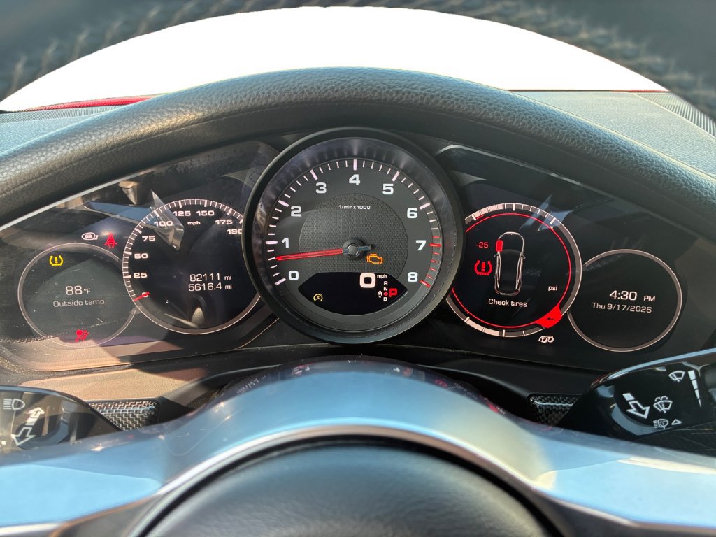 Used 2018 Porsche Panamera 4 AWD/4WD image 19