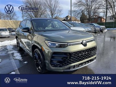 New 2026 Volkswagen Tiguan SE R-Line